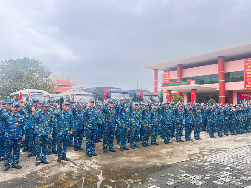 Sư đoàn 375 xuất quân “Chiến dịch Quang Trung” giúp nhân tỉnh Đắk Lắk