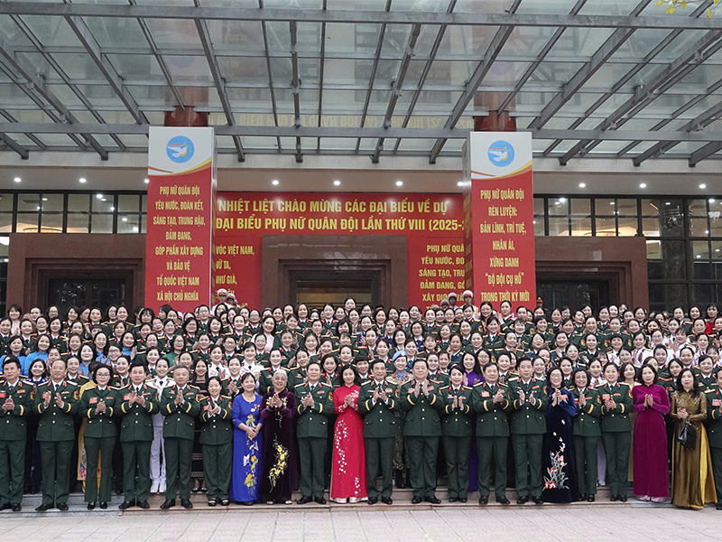 Đại hội đại biểu Phụ nữ Qu&acirc;n đội lần thứ VIII th&agrave;nh c&ocirc;ng tốt đẹp