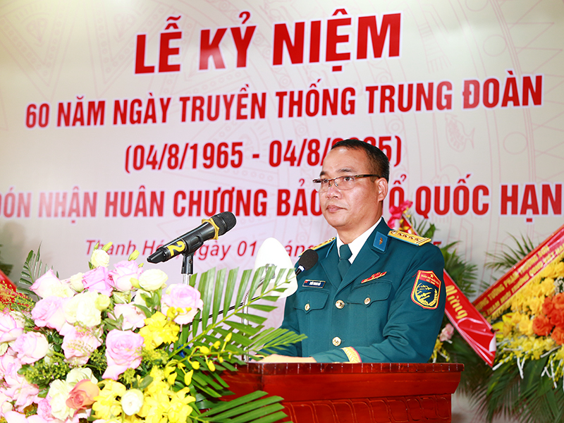 Trung đoàn Không quân 923 tổ chức Lễ kỷ niệm 60 năm Ngày truyền thống và đón nhận Huân chương Bảo vệ Tổ quốc hạng Ba