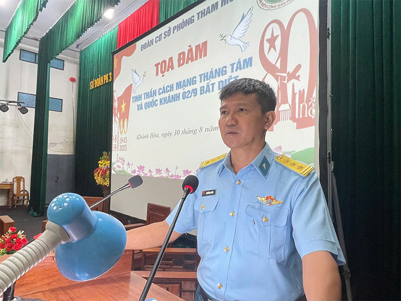 Đoàn cơ sở Phòng Tham mưu Sư đoàn 377 tổ chức tọa đàm “Tinh thần Cách mạng Tháng Tám và Quốc khánh 2-9 bất diệt”