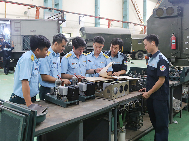 60 năm vững bước trưởng thành