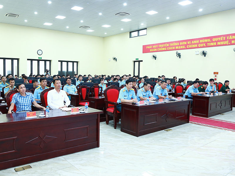 Quân chủng Phòng không - Không quân tập huấn công tác công nghệ thông tin, chuyển đổi số và triển khai Phong trào “Bình dân học vụ số” năm 2025