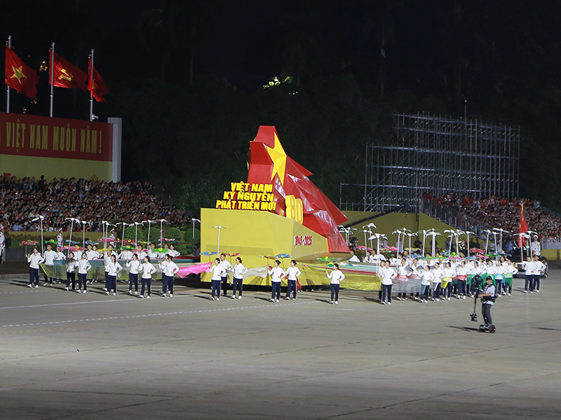 Lực lượng diễu binh, diễu hành Quân chủng Phòng không - Không quân Tổng hợp luyện lần thứ hai tại Quảng trường Ba Đình