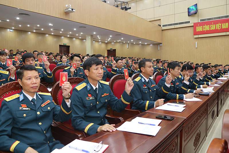 Đại hội đại biểu Đảng bộ Quân chủng Phòng không - Không quân lần thứ XI, nhiệm kỳ 2025-2030 tiến hành phiên trù bị