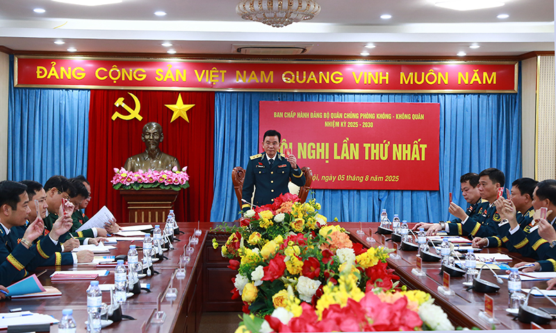 Đại hội đại biểu Đảng bộ Quân chủng Phòng không - Không quân lần thứ XI, nhiệm kỳ 2025-2030 thành công tốt đẹp