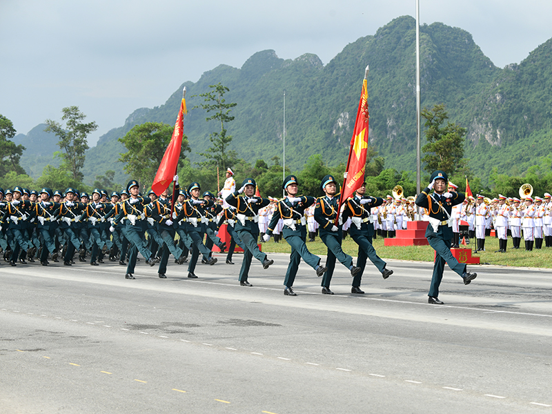 Lực lượng diễu binh, diễu hành tiếp tục tổng hợp luyện lần thứ ba
