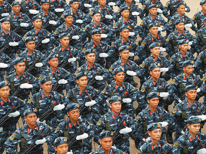 Đại tướng Nguyễn Tân Cương chủ trì Tổng hợp luyện diễu binh, diễu hành Kỷ niệm 50 năm Ngày giải phóng miền Nam, thống nhất đất nước