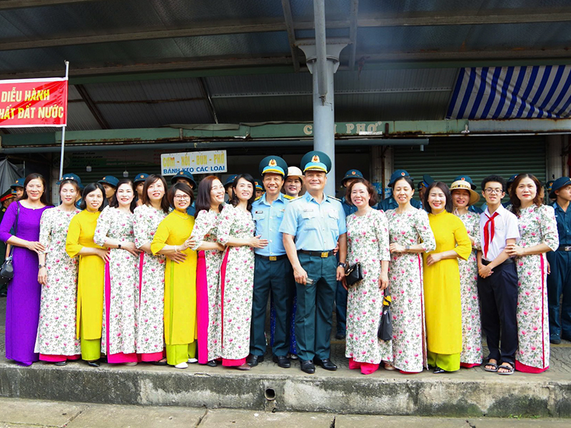 Sư đoàn 375 và Sư đoàn 372 tiếp lửa, động viên lực lượng tham gia diễu binh, diễu hành của Quân chủng PK-KQ tại Ga Đà Nẵng