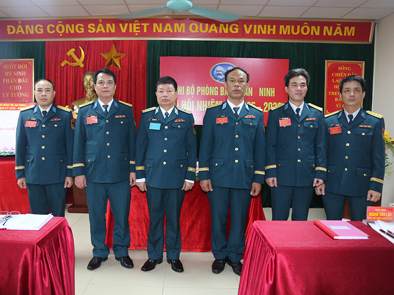 Chi bộ Phòng Bảo vệ an ninh, Cục Chính trị PK-KQ tổ chức Đại hội nhiệm kỳ 2025-2030