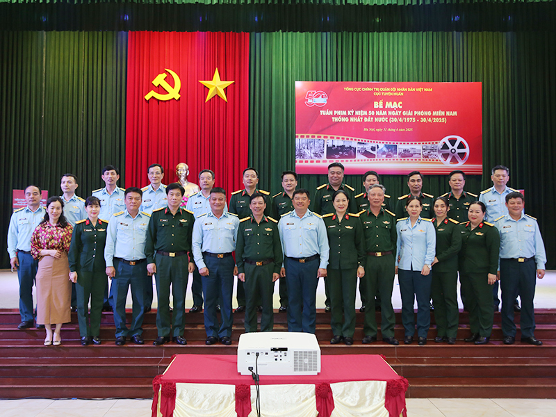 Cục Tuyên huấn, Tổng cục Chính trị QĐND Việt Nam bế mạc tuần phim kỷ niệm 50 năm ngày giải phóng Miền Nam thống nhất đất nước