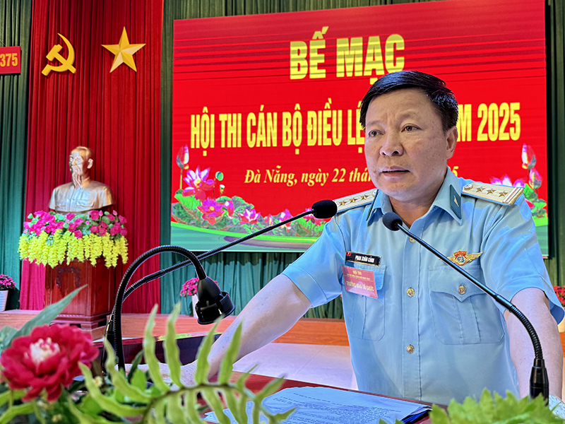 Sư đoàn 375 bế mạc Hội thi Cán bộ Điều lệnh giỏi năm 2025