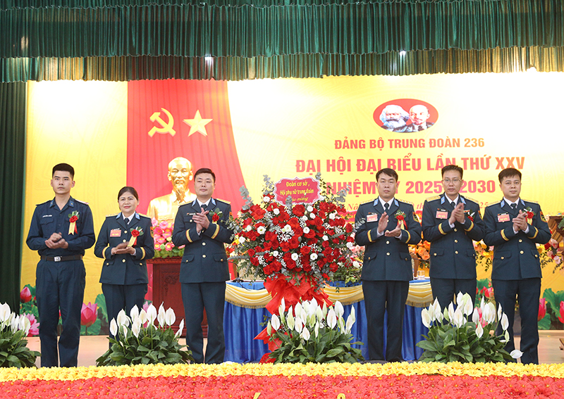 Đảng bộ Trung đoàn 236 tổ chức thành công Đại hội đại biểu Đảng bộ nhiệm kỳ 2025-2030