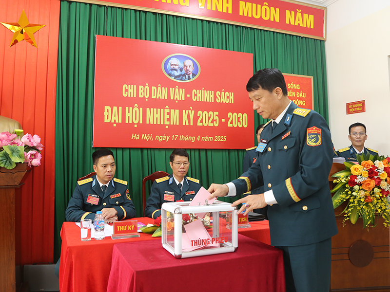 Chi bộ Dân vận - Chính sách, Cục Chính trị Quân chủng Phòng không - Không quân tổ chức Đại hội nhiệm kỳ 2025-2030