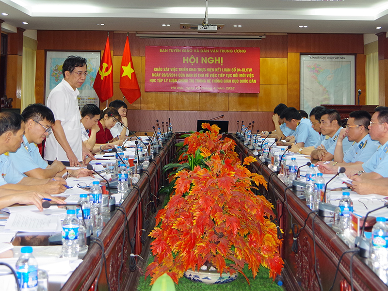Ban Tuyên giáo và Dân vận Trung ương tổ chức Hội nghị khảo sát việc đổi mới trong học tập lý luận chính trị tại Học viện Phòng không - Không quân