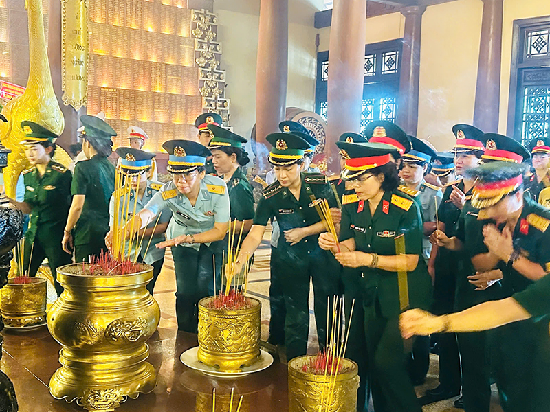 Tổng cục Chính trị tổ chức Tọa đàm “Vang mãi bản hùng ca của Phụ nữ Quân đội trong kháng chiến chống Mỹ, cứu nước”