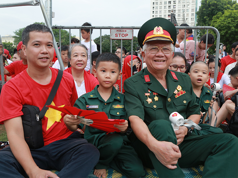 Tỏa sáng hình ảnh Bộ đội Phòng không - Không quân trong lòng nhân dân