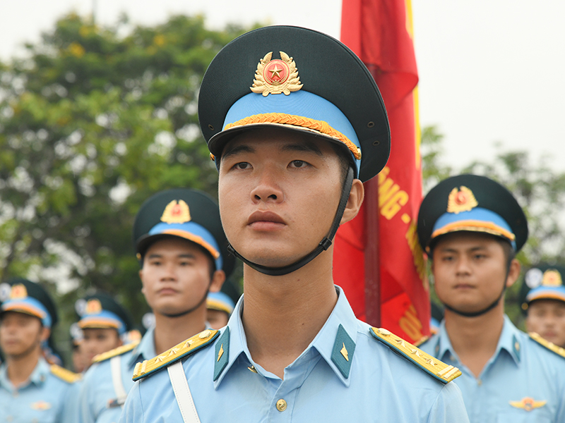 Chiến sĩ “canh trời” thực hiện nhiệm vụ A80