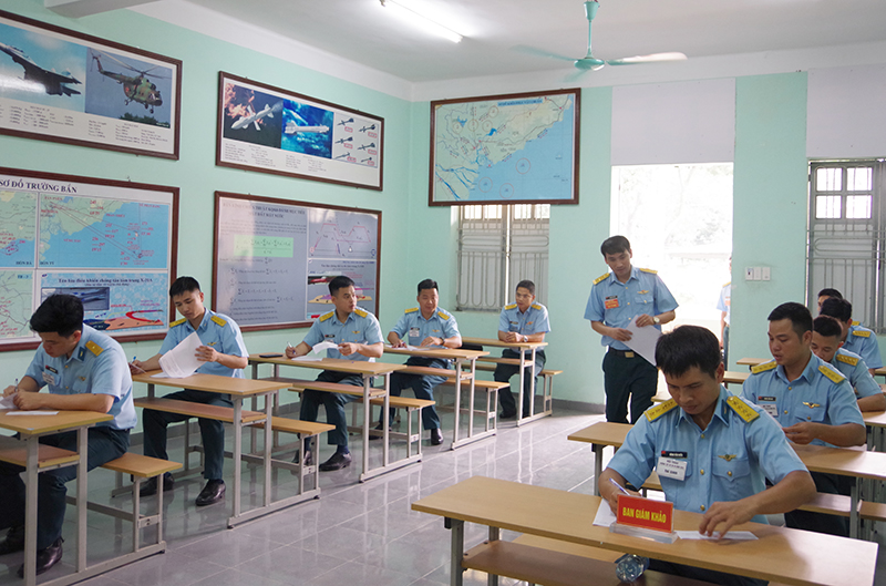 Quân chủng phòng không - không quân khai mạc Hội thao bay buồng tập Su-30 năm 2023