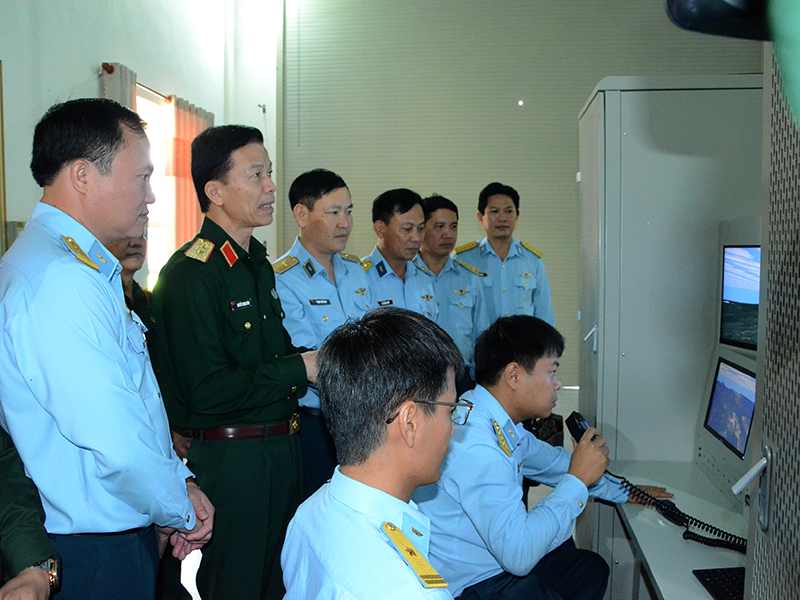 Bộ Quốc phòng kiểm tra Sư đoàn 372