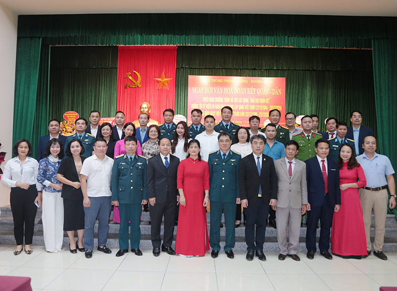 Quân chủng Phòng không - Không quân tổ chức Ngày Hội văn hóa đoàn kết quân - dân và triển khai Chương trình hỗ trợ xây dựng “Nhà đại đoàn kết”