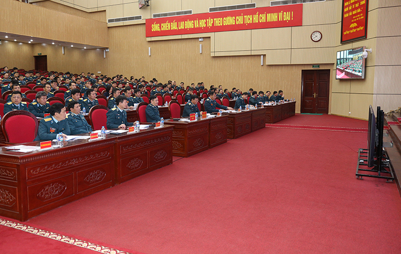 Hội nghị toàn quốc nghiên cứu, học tập, quán triệt Nghị quyết Hội nghị lần thứ tám Ban Chấp hành Trung ương Đảng khoá XIII