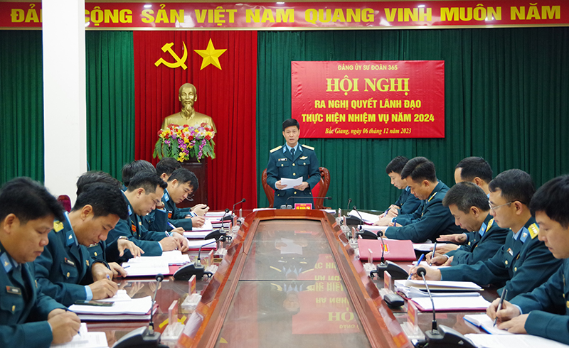 Các Đảng ủy trực thuộc Đảng bộ Quân chủng PK-KQ ra nghị quyết lãnh đạo thực hiện nhiệm vụ năm 2024
