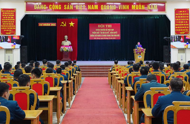 Sư đoàn 365 tổ chức Hội thi tuyên truyền phát huy phẩm chất “Bộ đội Cụ Hồ”, kiên quyết chống chủ nghĩa cá nhân trong tình hình mới