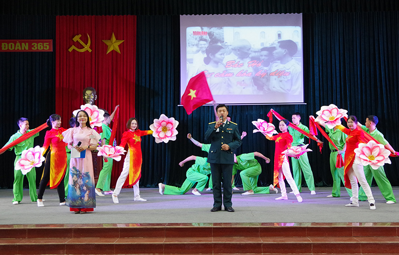 Sư đoàn 365 tổ chức Hội thi tuyên truyền phát huy phẩm chất “Bộ đội Cụ Hồ”, kiên quyết chống chủ nghĩa cá nhân trong tình hình mới
