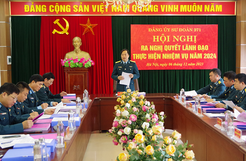 Các Đảng ủy trực thuộc Đảng bộ Quân chủng PK-KQ ra nghị quyết lãnh đạo thực hiện nhiệm vụ năm 2024