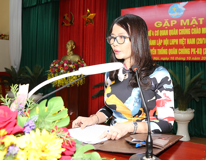 Hội phụ nữ 4 cơ quan Quân chủng gặp mặt chào mừng kỷ niệm 93 năm Ngày thành lập Hội Liên hiệp Phụ nữ Việt Nam và 60 năm Ngày truyền thông Quân chủng Phòng không - Không quân