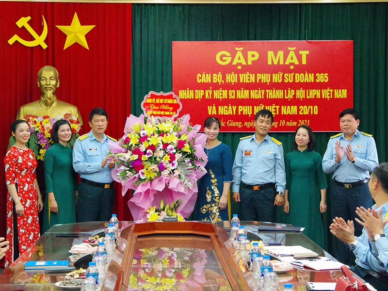 Sư đoàn 365 tổ chức gặp mặt nhân kỷ niệm 93 năm ngày thành lập Hội Liên hiệp Phụ nữ Việt Nam