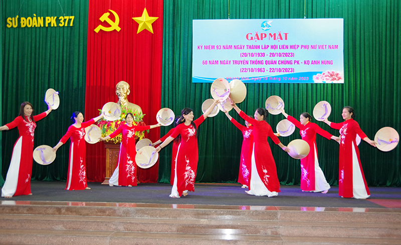 Sư đoàn 377 gặp mặt nhân kỷ niệm 93 năm Ngày thành lập Hội Liên hiệp Phụ nữ Việt Nam