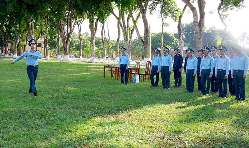 Quân chủng Phòng không - Không quân kiểm tra Sư đoàn 363
