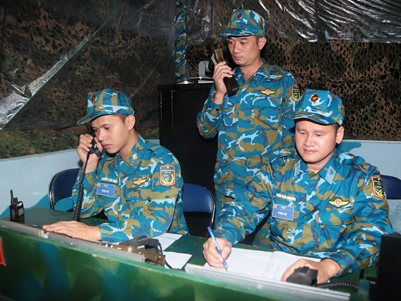 Phát huy vai trò nêu gương của cán bộ