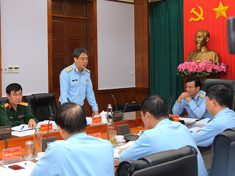 Nghiệm thu Công trình “Tổng kết CTĐ, CTCT của Quân chủng PK-KQ trong thực hiện nhiệm vụ bảo vệ chủ quyền biên giới, biển, đảo, vùng trời Tổ quốc (1975-2020)”