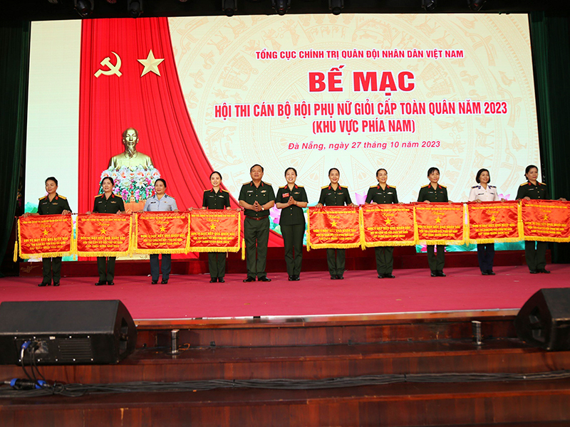 Quân chủng Phòng không - Không quân đạt Cờ xuất sắc trong Hội thi Cán bộ Hội Phụ nữ giỏi cấp toàn quân năm 2023 khu vực phía Nam