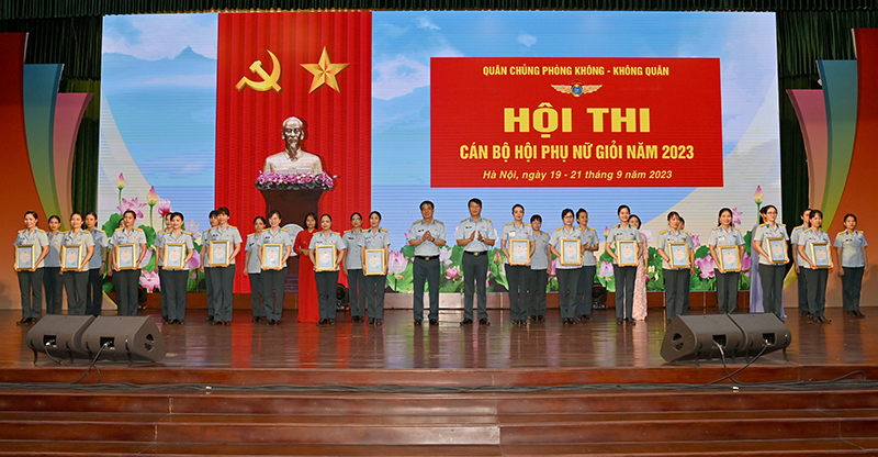 Quân chủng Phòng không - Không quân bế mạc Hội thi Cán bộ Hội phụ nữ giỏi năm 2023