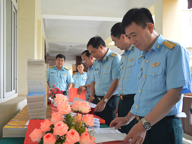 Học viện PK-KQ tổ chức Hội thảo khoa học “Chất lượng đào tạo của Nhà trường là khả năng sẵn sàng chiến đấu của đơn vị”