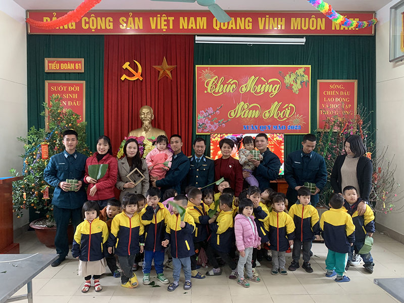 Tiểu đoàn 61 tổ chức Chương trình “Xuân canh trời - Tết biên cương”