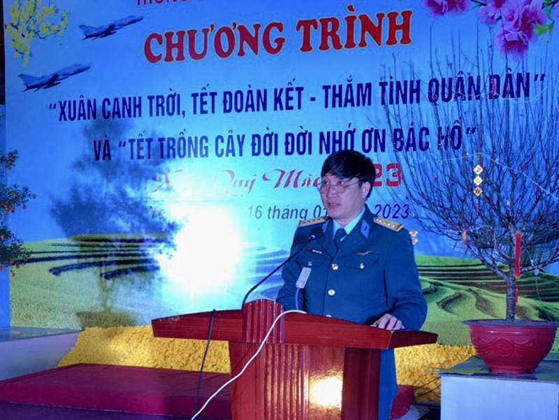 Trung đoàn 921 tổ chức Chương trình “Xuân canh trời, Tết đoàn kết - Thắm tình quân dân” và “Tết trồng cây đời đời nhớ ơn Bác Hồ”