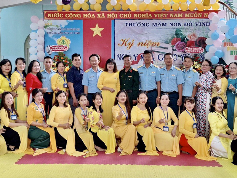 Sư đoàn 377 chúc mừng các nhà trường nhân dịp kỷ niệm Ngày Nhà giáo Việt Nam 20-11