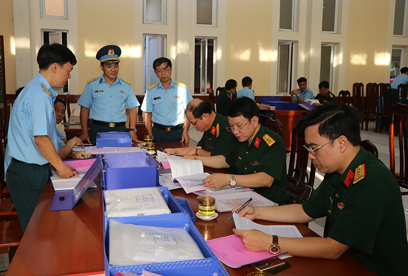 Tổng cục Chính trị kiểm tra, nắm tình hình hoạt động công tác đảng, công tác chính trị năm 2023 tại Sư đoàn 367