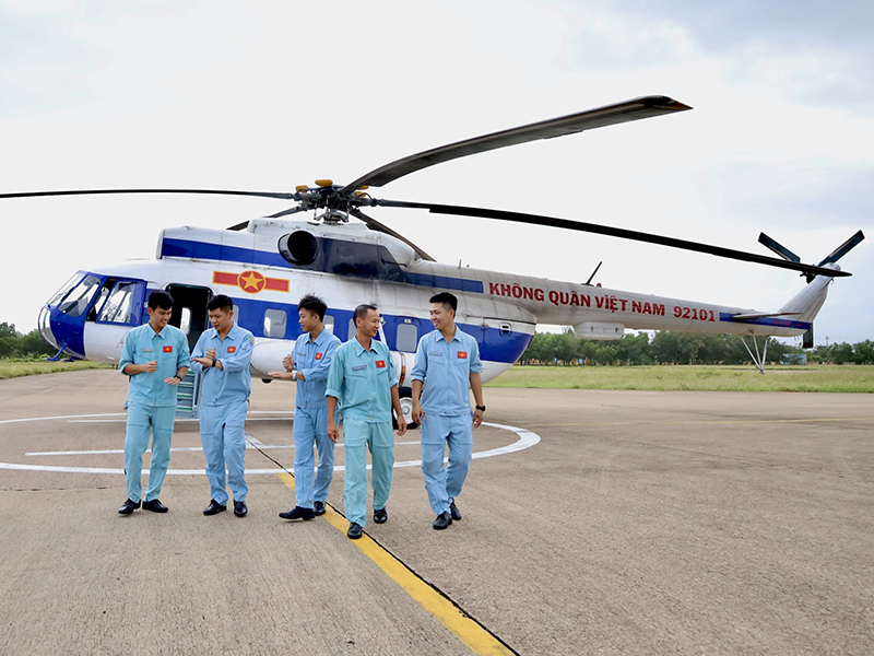 Nâng cao chất lượng đào tạo phi công ở Trung đoàn 915