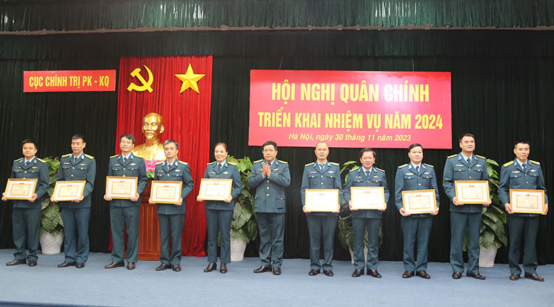 Cục Chính trị Quân chủng Phòng không - Không quân tổ chức Hội nghị quân chính triển khai nhiệm vụ năm 2024