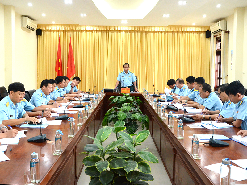 Quân chủng Phòng không-Không quân kiểm tra Sư đoàn 372 và Sư đoàn 375