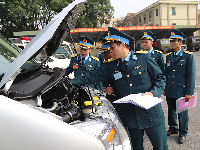 Lữ đoàn Thông tin 26 tổ chức Hội thi làm công tác chuẩn bị ra quân huấn luyện năm 2023