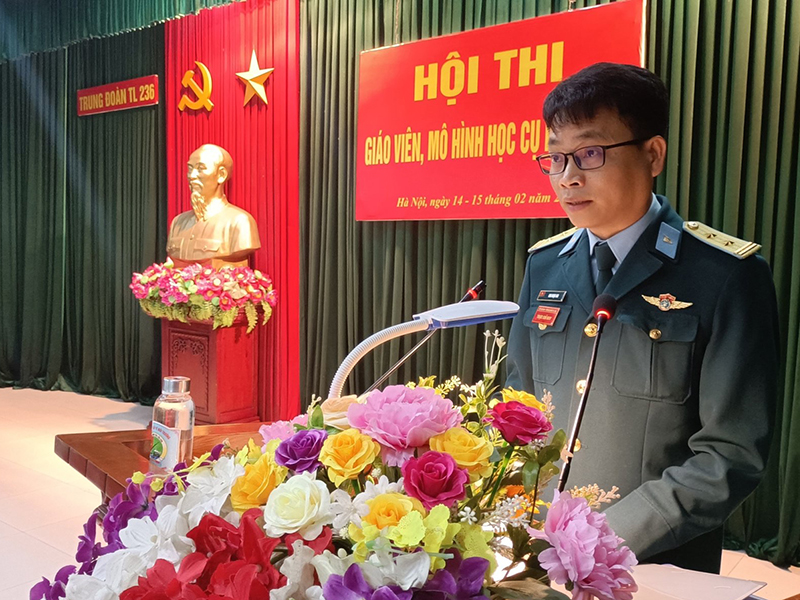 Trung đoàn 236 tổ chức Hội thi giáo viên, mô hình học cụ năm 2023