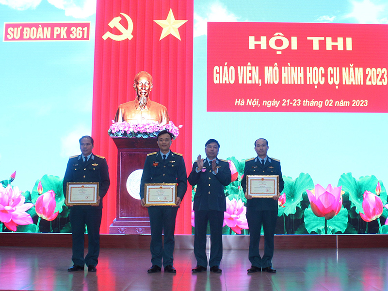 Sư đoàn 361 tổ chức Hội thi giáo viên, mô hình học cụ năm 2023