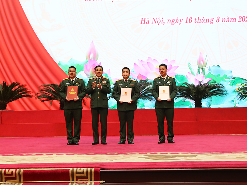 Tuyên dương gương mặt trẻ tiêu biểu, gương mặt triển vọng toàn quân năm 2022