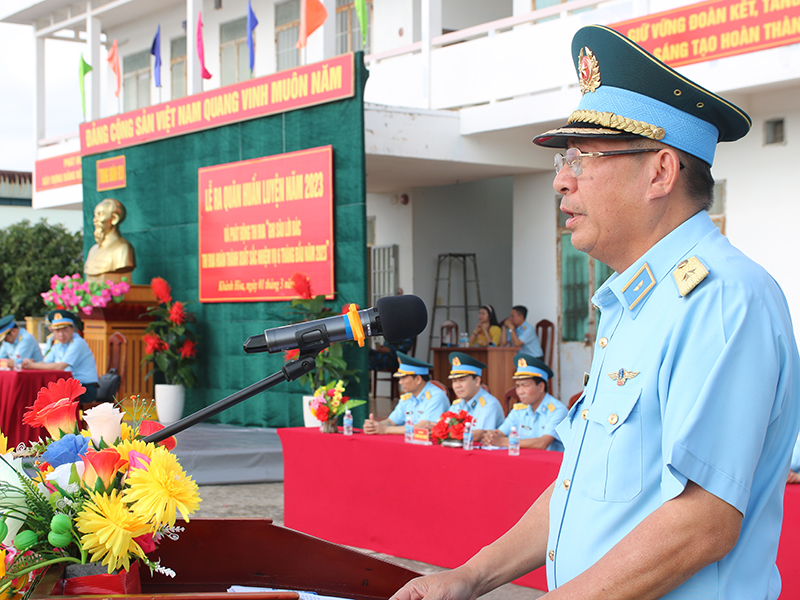 Các đơn vị trong Quân chủng Phòng không - Không quân ra quân huấn luyện năm 2023
